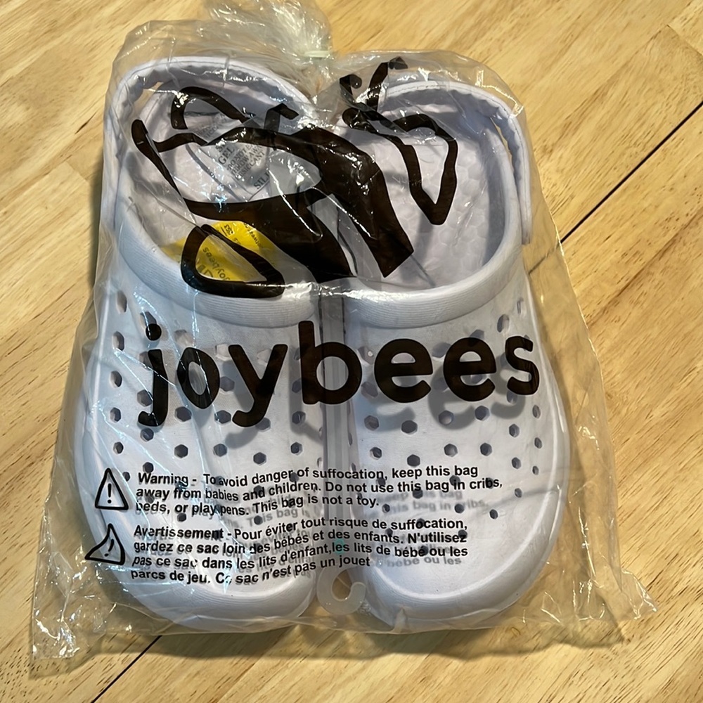 NWT Joybees White Unisex Croc Size 8 Women’s